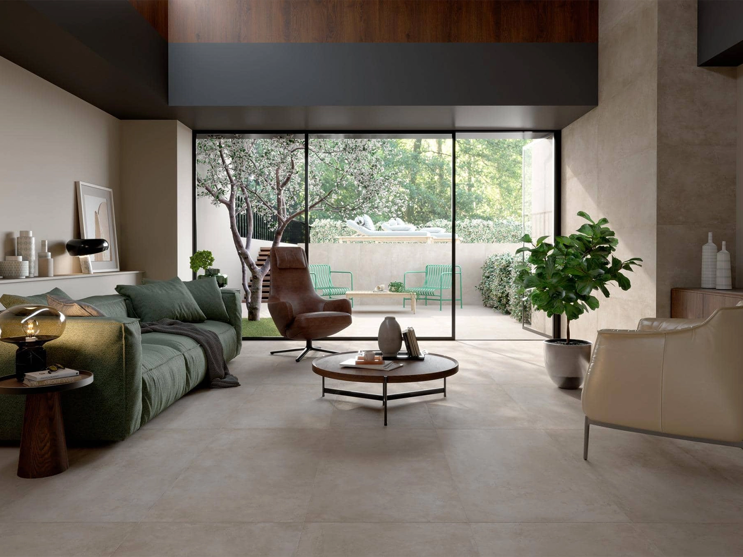 Carrelage intérieur contemporain présenté dans le showroom Vendée Carrelage