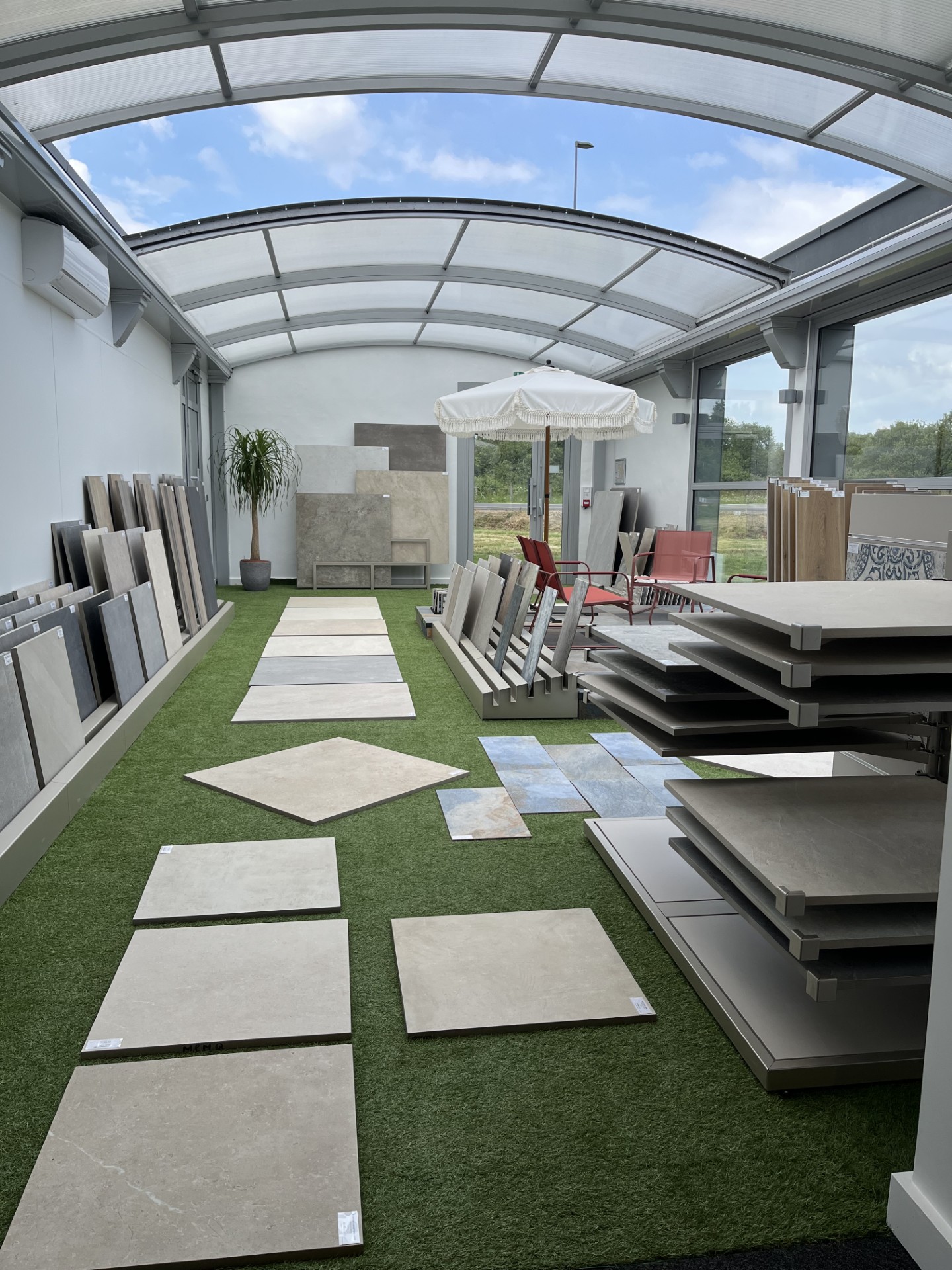 carrelage au sol salle de bain - Vendée Carrelage (85 et 44)